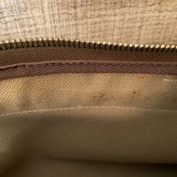 Vintage Dooney & Bourke Tan Signature Jacquard Small Hobo Bag - Picture 13 of 14